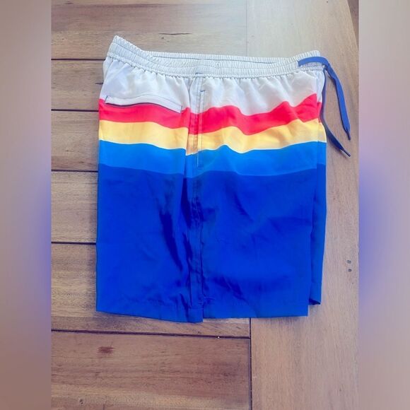 BUC-EES brand new Men’s swimming trunks; Size XL NWOT - Picture 4 of 5
